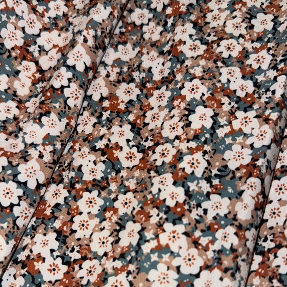Floral Long Sleeve Smocked Dress by SHEIN Size Small/4 - Picture 11 of 11